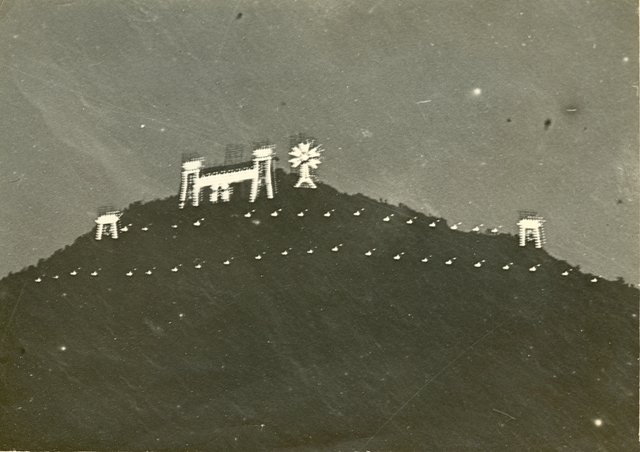 immagine festa castello mimi apicella 19301 illuminazione